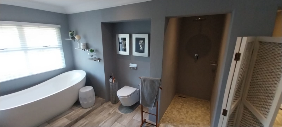 4 Bedroom Property for Sale in Bonnie Doone Eastern Cape
